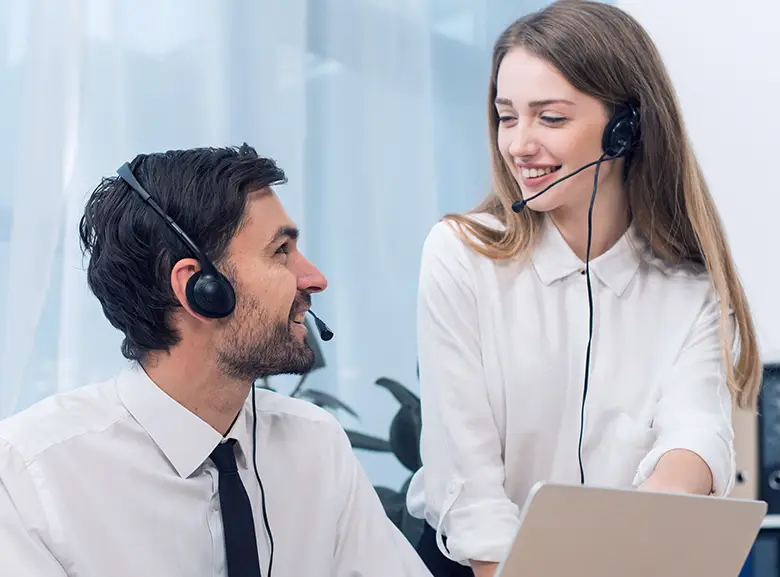 batch_people-working-call-center1